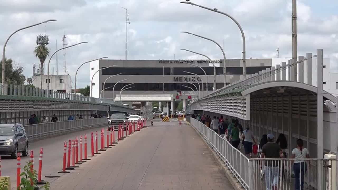 Mexican citizens left confused after being denied entry to Mexico at Laredo border